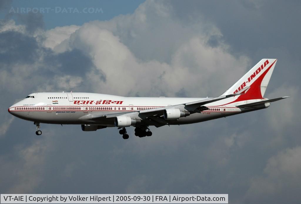 VT-AIE, 1990 Boeing 747-412 C/N 24226, Boeing 747-412