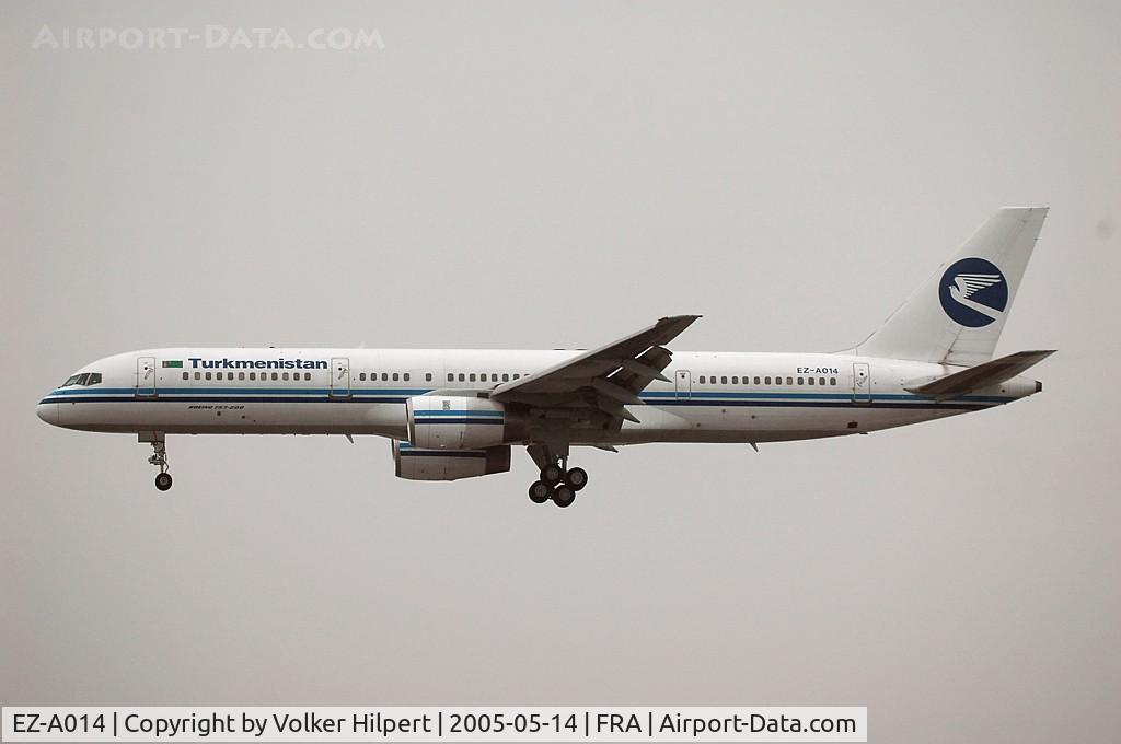 EZ-A014, 2001 Boeing 757-22K C/N 30863, Boeing 757-22K