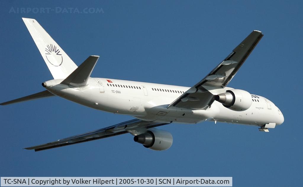 TC-SNA, 1993 Boeing 757-2Q8 C/N 25624, Boeing 757