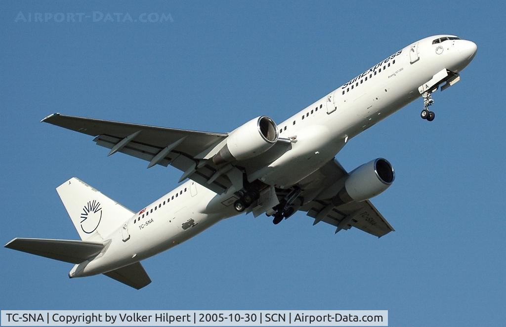 TC-SNA, 1993 Boeing 757-2Q8 C/N 25624, Boeing 757