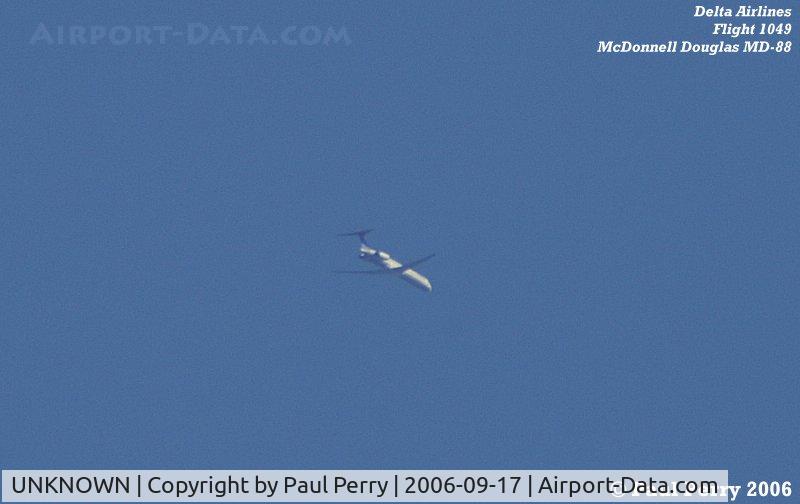 UNKNOWN, Contrails Various C/N Unknown, Inbound to Norfolk International Airport