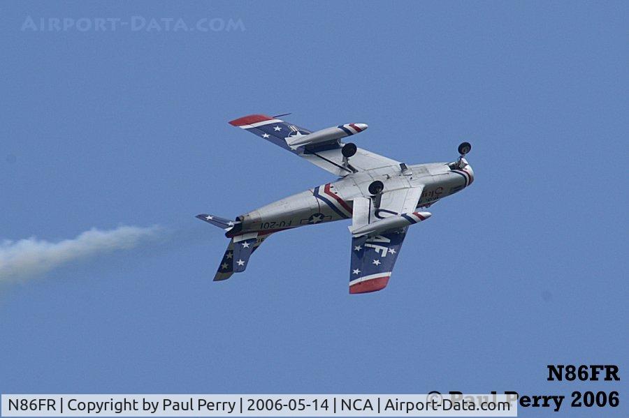 N86FR, 1952 North American F-86F Sabre C/N 191-655, Inverted dirty roll with smoke on?  Yes please