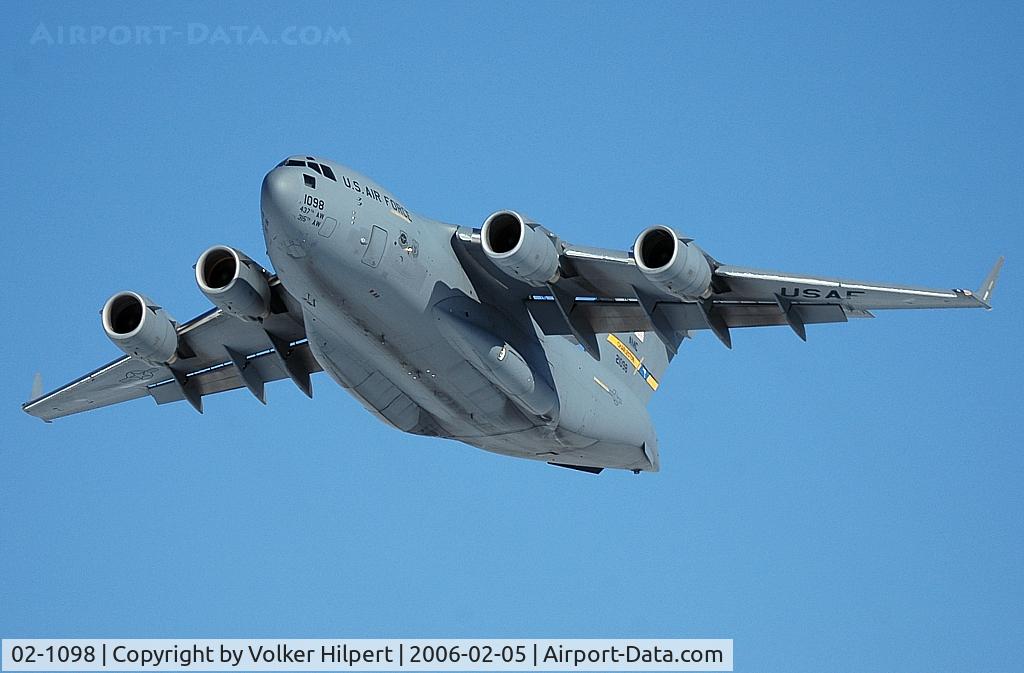 02-1098, 2002 Boeing C-17A Globemaster III C/N P-98, Boeing C-17 Globemaster III