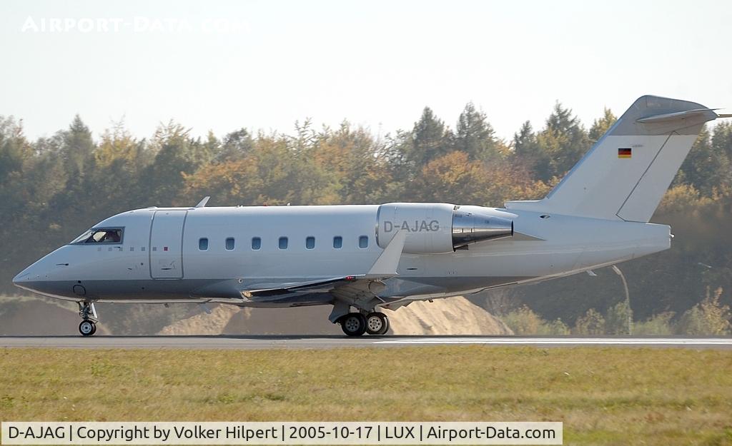 D-AJAG, 2001 Bombardier Challenger 604 (CL-600-2B16) C/N 5528, Bombardier Challenger 604