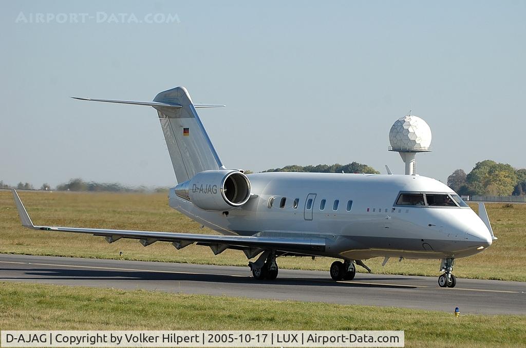 D-AJAG, 2001 Bombardier Challenger 604 (CL-600-2B16) C/N 5528, Bombardier Challenger 604