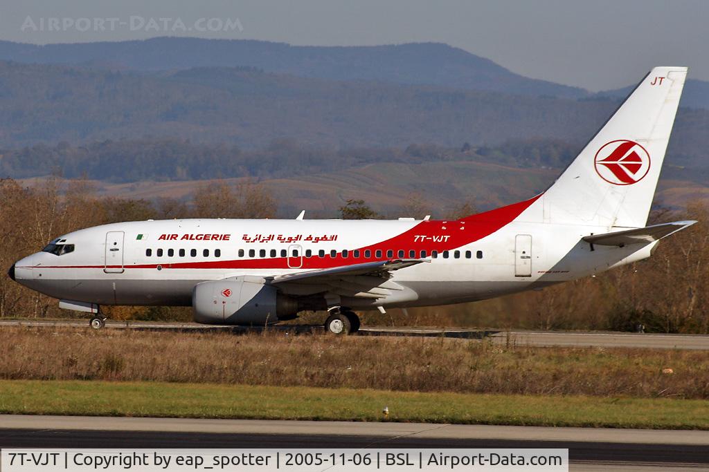 7T-VJT, 2002 Boeing 737-6D6 C/N 30546, on taxiway bravo to holdingpoint 16
