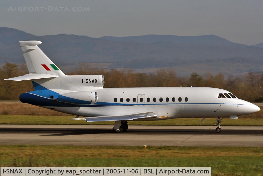 I-SNAX, 1989 Dassault Falcon 900 C/N 69, Departing on runway 16