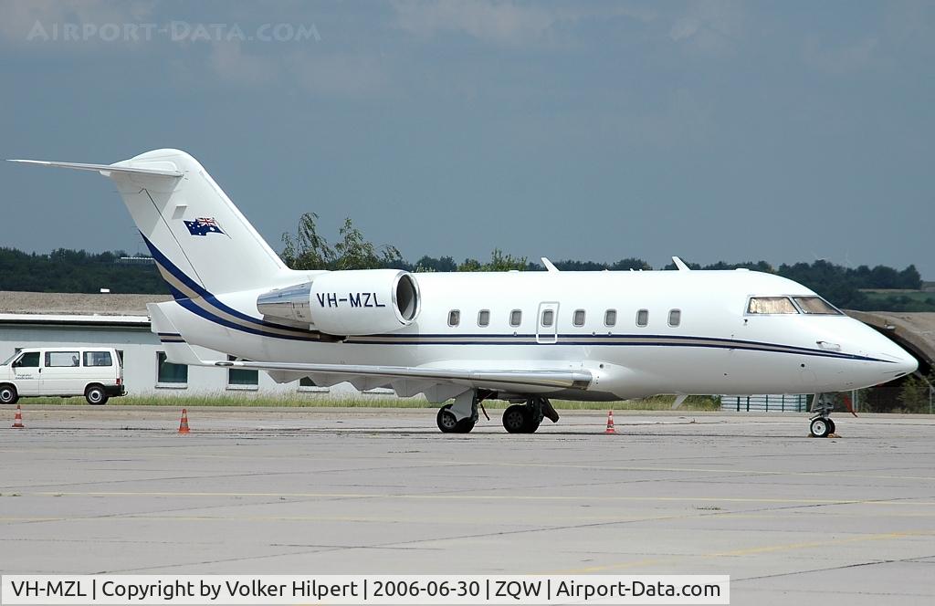 VH-MZL, 2003 Learjet 60 C/N 60-270, Bombardier Challenger