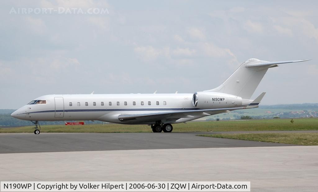 N190WP, 2001 Bombardier BD-700-1A10 Global Express C/N 9104, Bombardier BD-700 Global Express