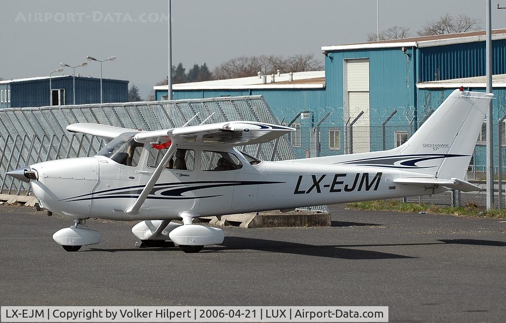 LX-EJM, 2005 Cessna 172S C/N 172S10081, Cessna 172SP