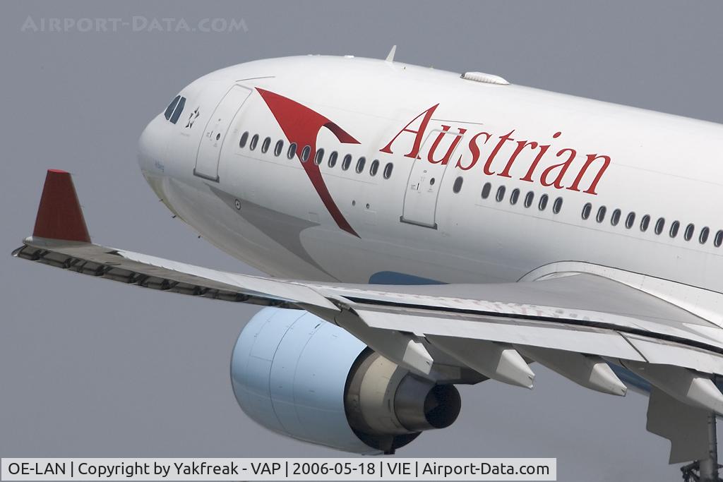 OE-LAN, 1997 Airbus A330-223 C/N 195, Austrian Airlines Airbus 330-200