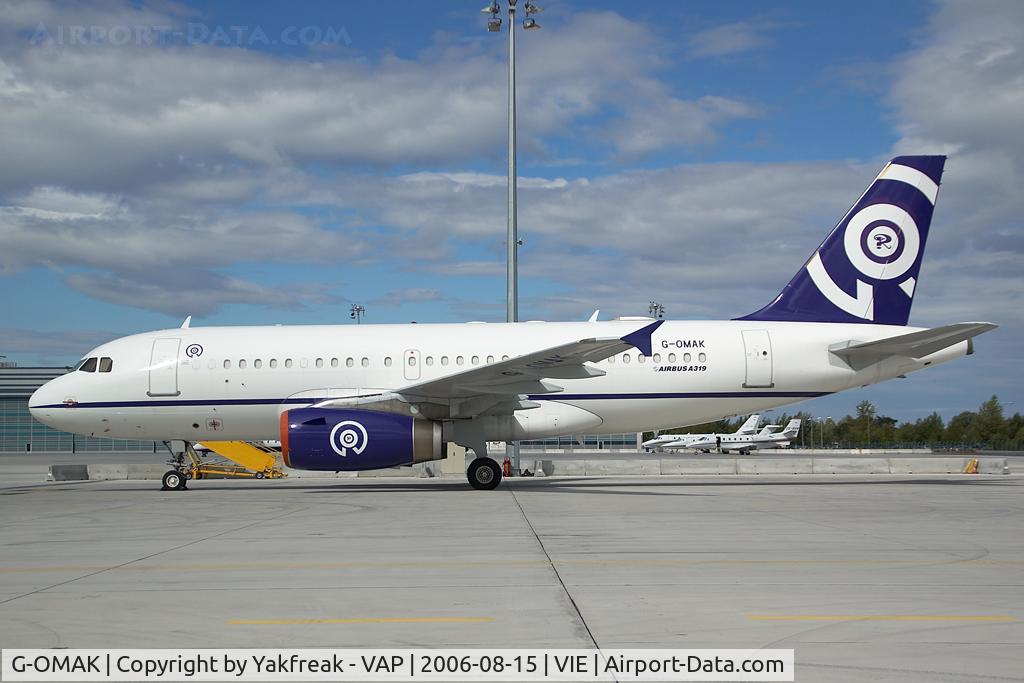 G-OMAK, 1998 Airbus A319-132 C/N 913, Twinjet Airbus 319 in special Robbie Williams colors