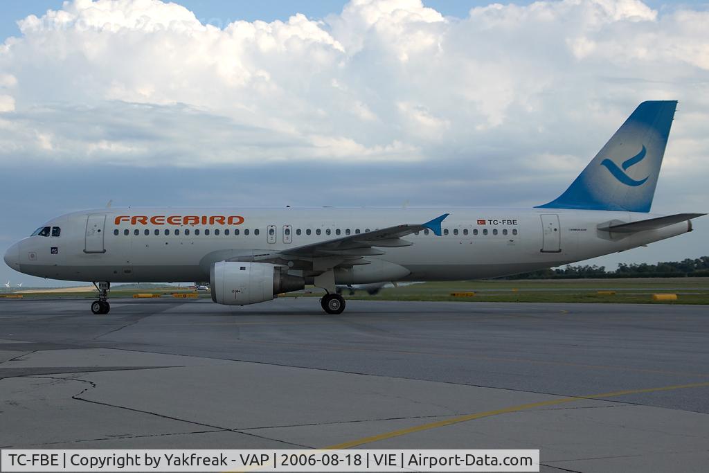 TC-FBE, 1990 Airbus A320-212 C/N 132, Freebird Airbus 320