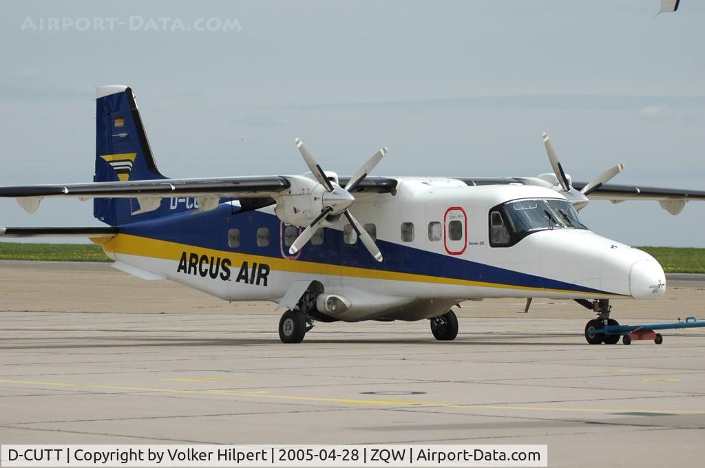 D-CUTT, 1991 Dornier 228-212 C/N 8200, Dornier Do 228