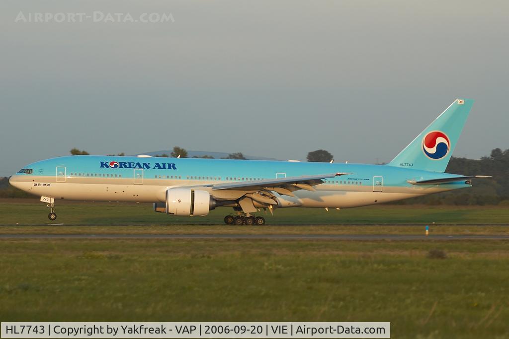 HL7743, 2006 Boeing 777-2B5/ER C/N 34208, Korean Air Boeing 777-200