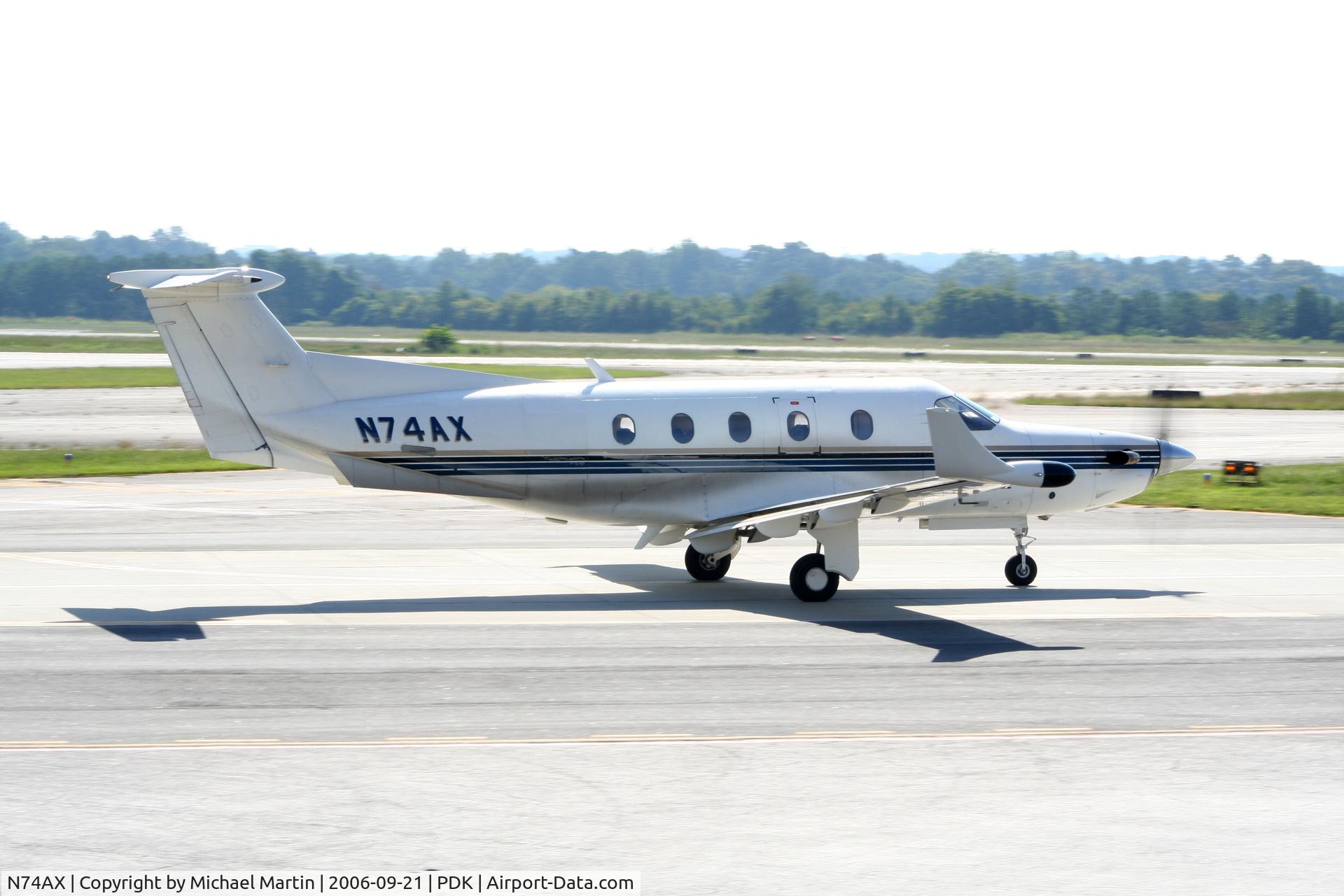 N74AX, 1996 Pilatus PC-12 C/N 149, Taxing to Runway 2R