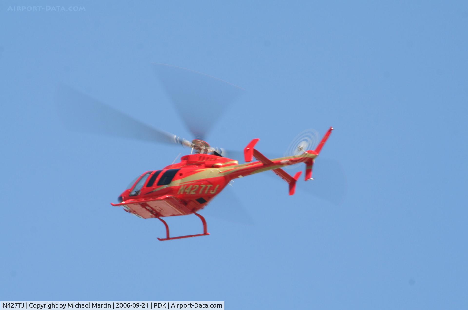 N427TJ, 2005 Bell 407 C/N 53673, Departing Epps Air Service
