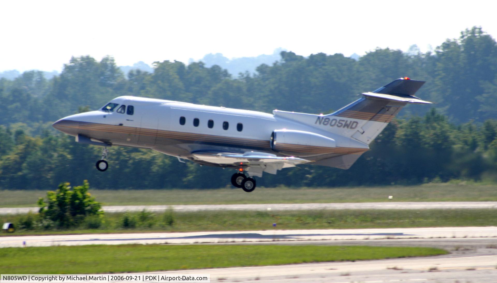N805WD, 1971 Hawker Siddeley BH.125-400A C/N NA770, Former N38LB departing runway 2R