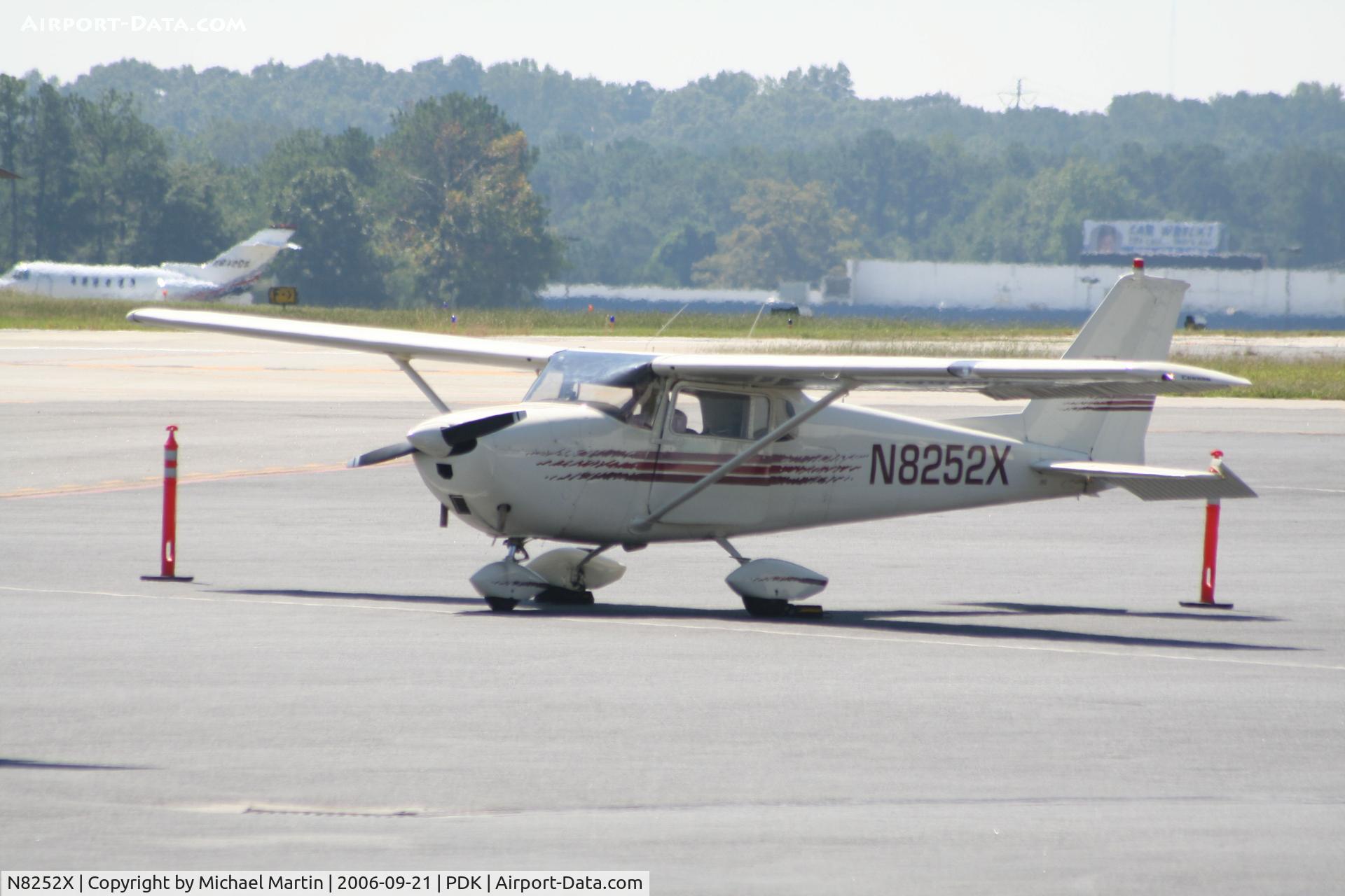N8252X, 1961 Cessna 172C C/N 17248752, Tied down @ Mercury Air Center