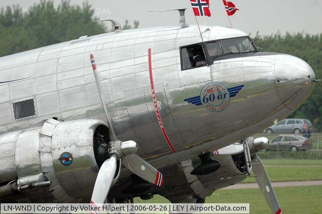 LN-WND, 1943 Douglas C-53D-DO Skytrooper (DC-3A) C/N 11750, Douglas DC-3