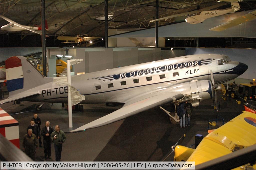 PH-TCB, 1943 Douglas DC-3C-S1C3G (C-47A-75-DL) C/N 19434, Douglas DC-3