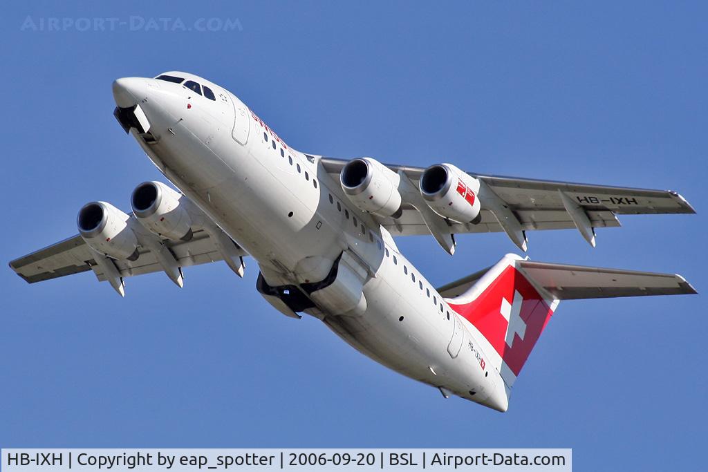 HB-IXH, 1993 British Aerospace Avro 146-RJ85 C/N E.2233, Departing on runway 34