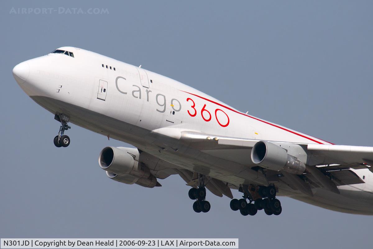 N301JD, 1988 Boeing 747-3B5 C/N 24194, Close-up of Cargo 360 N301JD (FLT GGC561) climbing out from RWY 25R enroute to Ted Stevens Anchorage Int'l (PANC). Aircraft is ex-Korean Air HL7470.