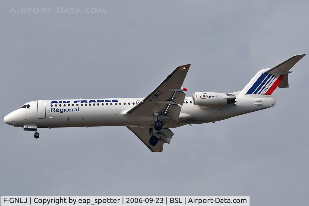 F-GNLJ, 1991 Fokker 100 (F-28-0100) C/N 11344, landing on runway 16 inbound from PAR-CDG