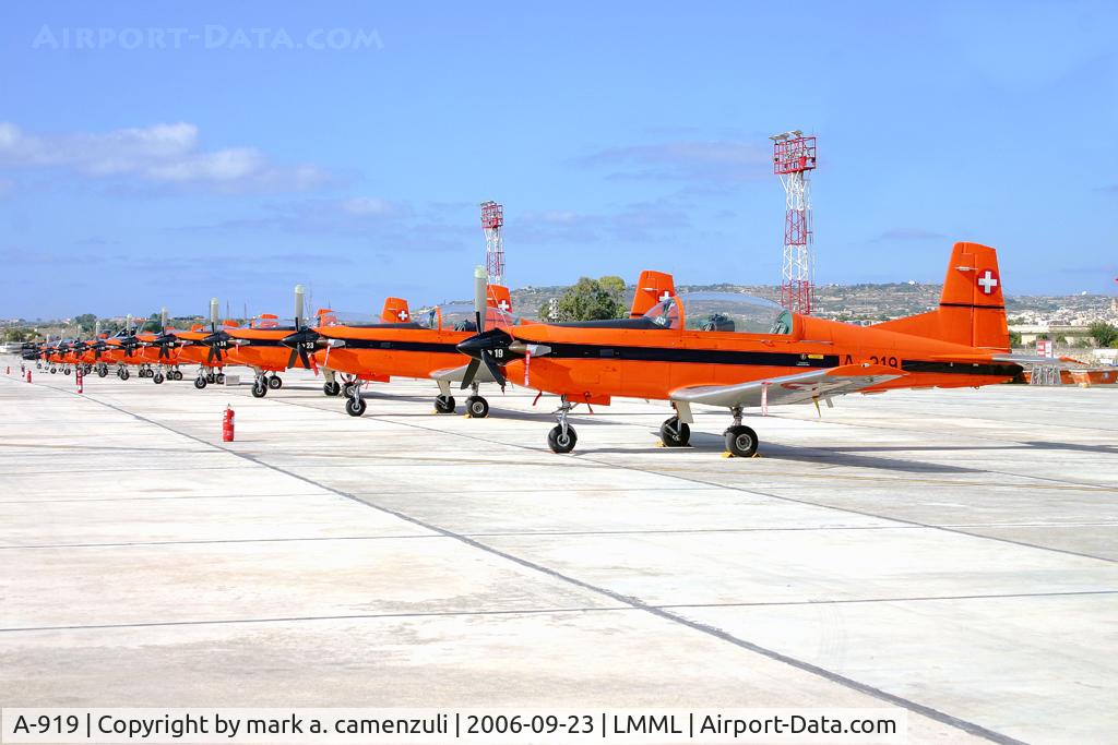 A-919, 1983 Pilatus PC-7 Turbo Trainer C/N 327, PILATUS PC7