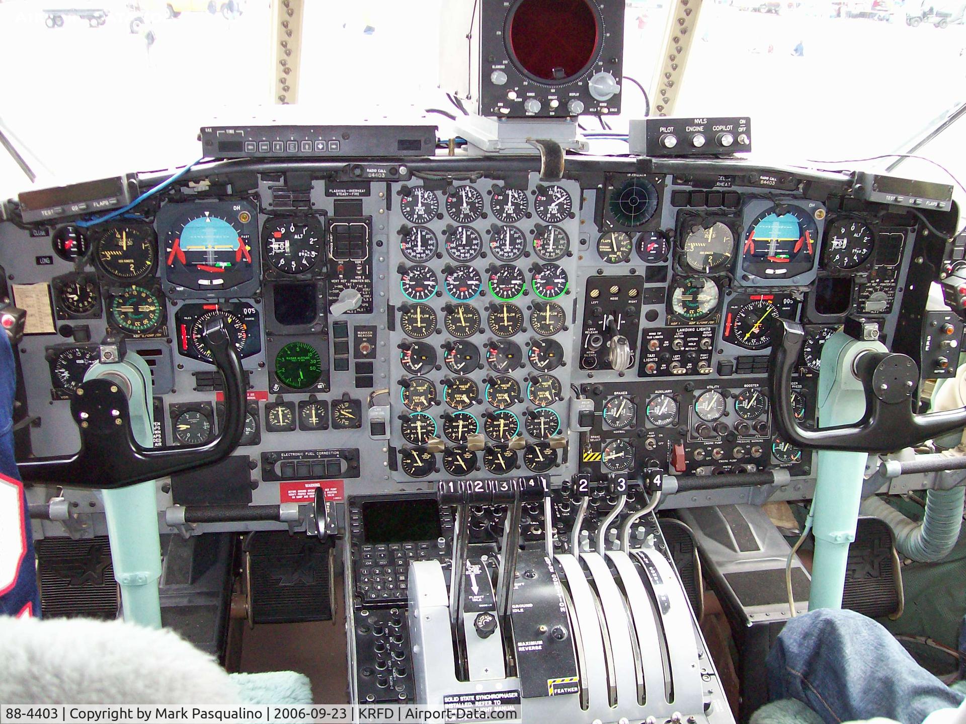 88-4403, 1988 Lockheed C-130H Hercules C/N 382-5156, C-130H