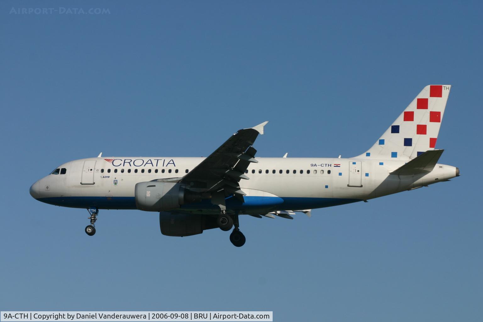 9A-CTH, 1998 Airbus A319-112 C/N 833, arrival of flight OU456 on rwy 25L