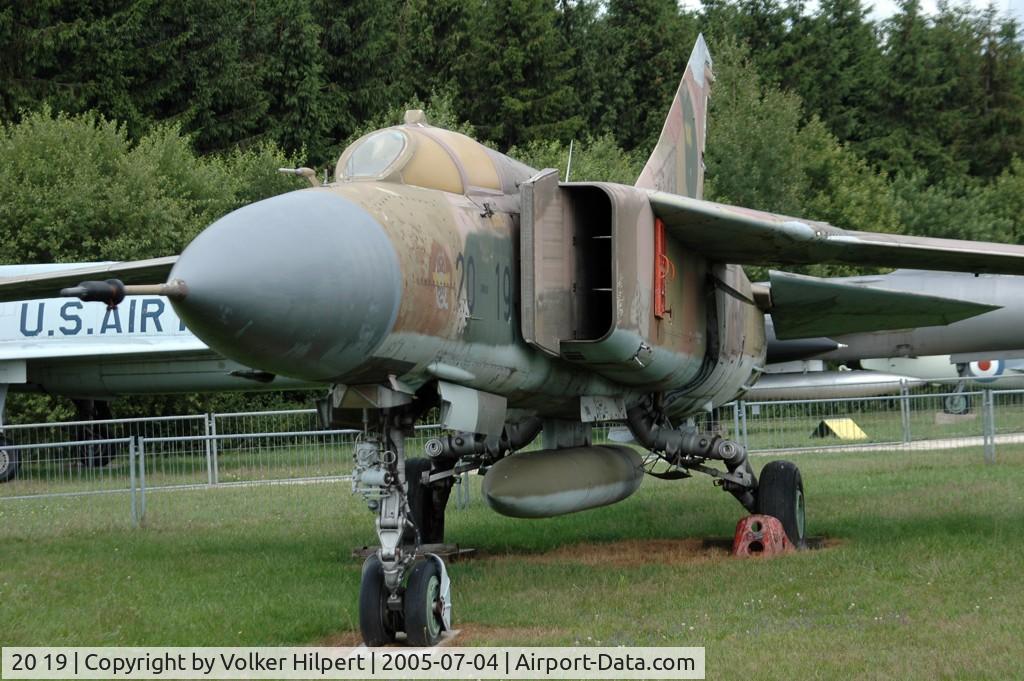 20 19, Mikoyan-Gurevich MiG-23ML C/N 0390324617, Mikojan MiG-23ML