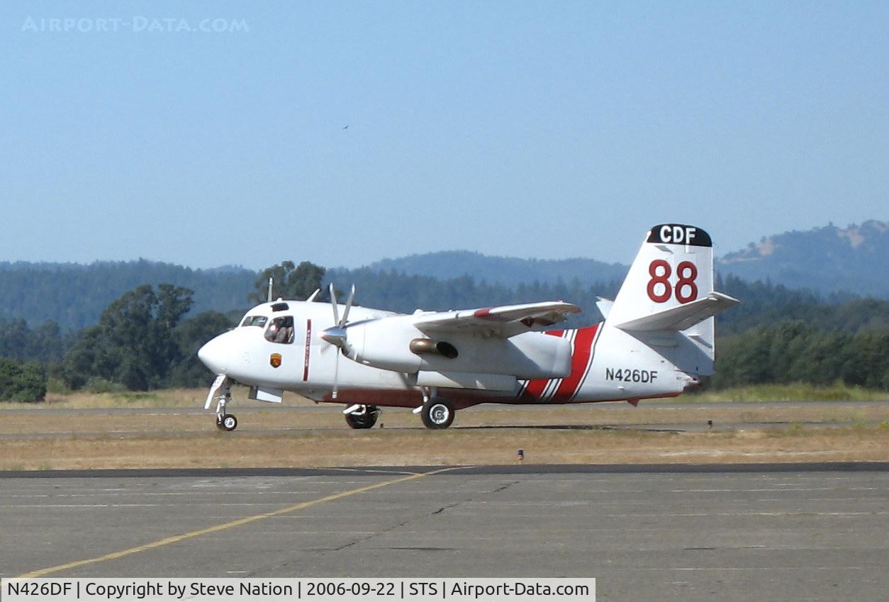 N426DF, 1999 Marsh Aviation S-2F3AT C/N 152824, Grass Valley-based CDF S-2T Tanker #88 with Bob Finer at the controls taxys out for take-off with load of retardent at Sonoma County Airport, CA