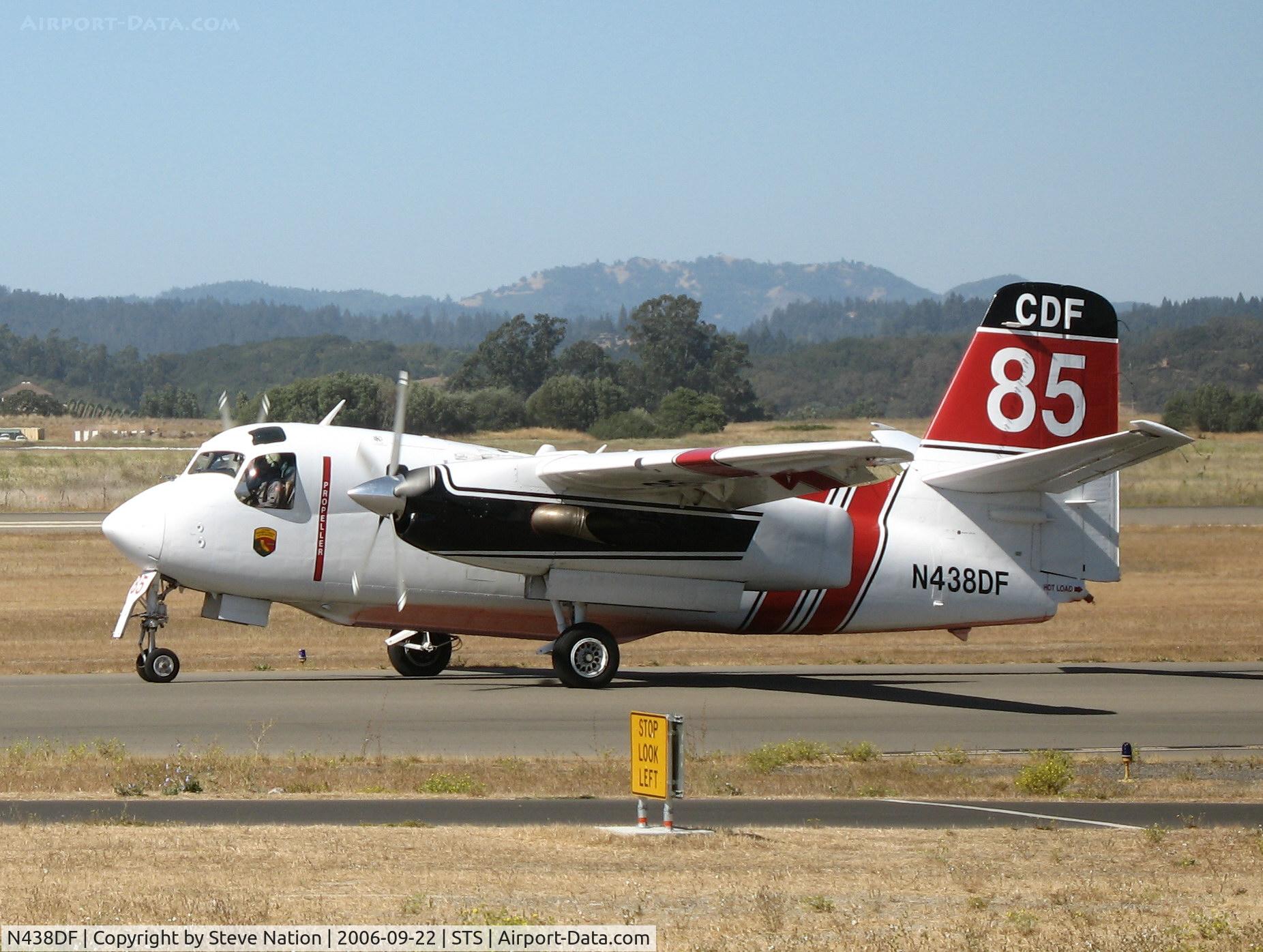 N438DF, Marsh Aviation S-2F3AT C/N 151640, Santa Rosa-based CDF S-2T Tanker #85 with relief pilot Bill Buckley at the controls taxying out for take-off at Sonoma County Airport, CA for firefighting mission
