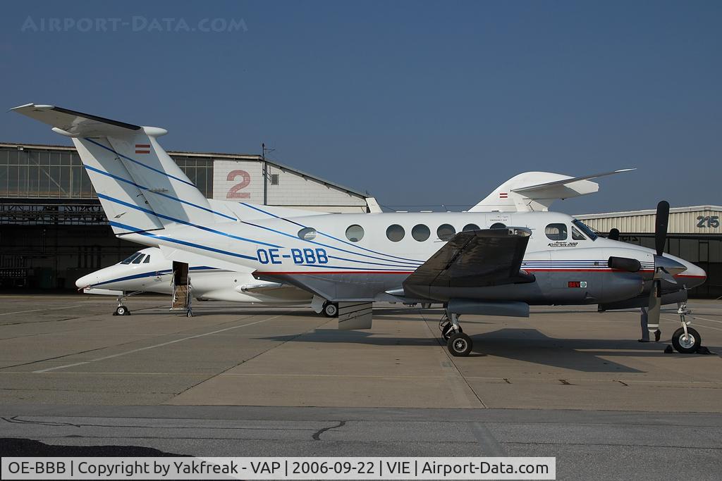 OE-BBB, 1974 Beech 200 Super King Air C/N BB-26, Beech King Air 200