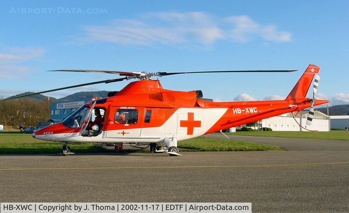 HB-XWC, 1992 Agusta A-109K-2 C/N 10003, Agusta A-109
