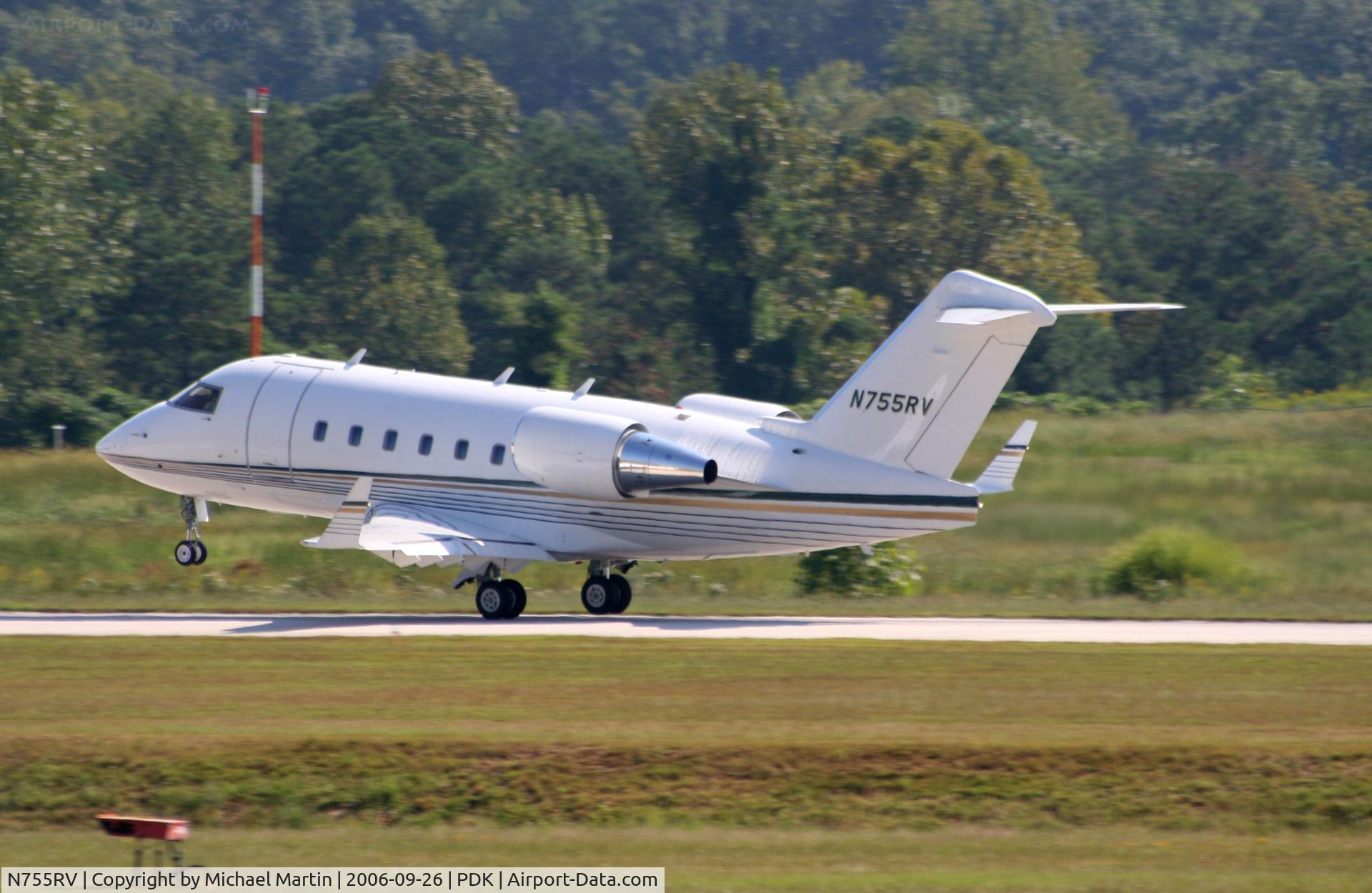 N755RV, 1998 Bombardier Challenger 604 (CL-600-2B16) C/N 5370, Departing PDK enroute home