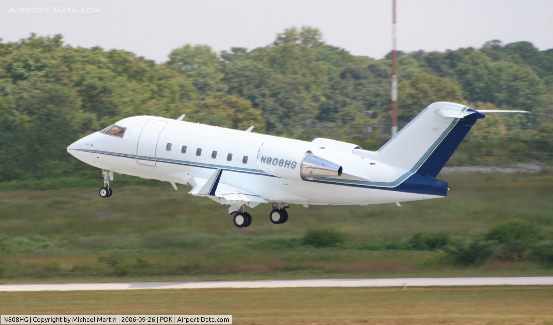 N808HG, 1994 Canadair Challenger 601-3R (CL-600-2B16) C/N 5157, Departing PDK enroute home