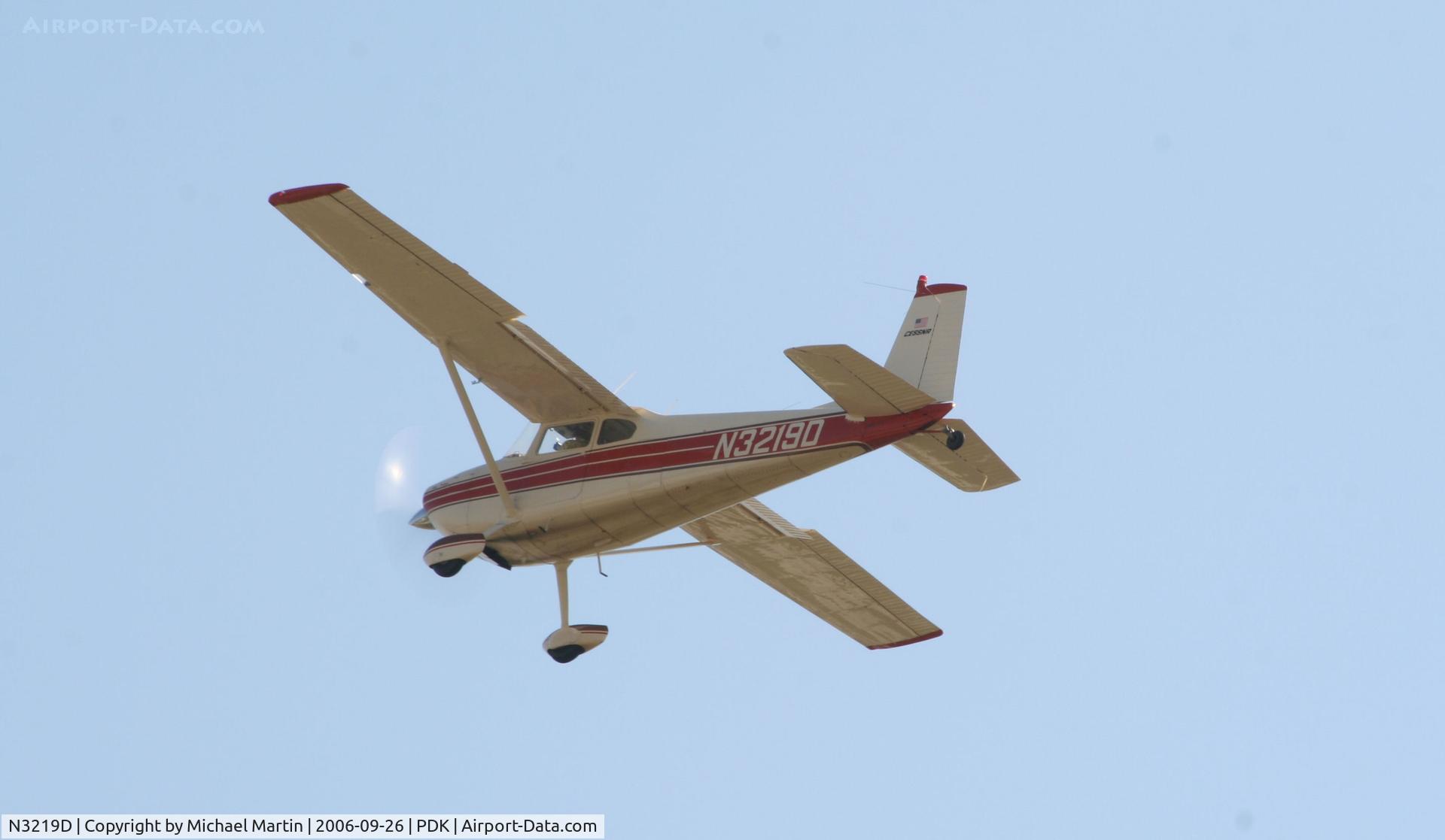 N3219D, 1955 Cessna 180 C/N 32017, Departing PDK enroute home