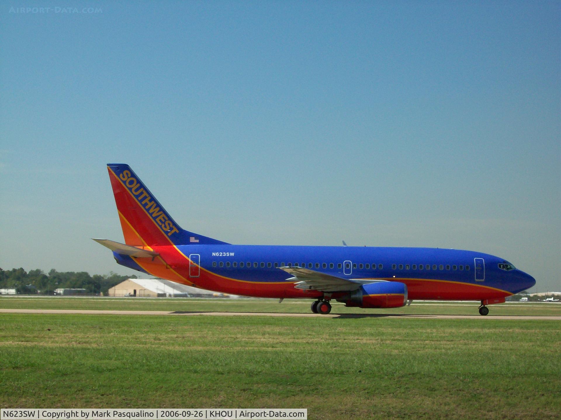 N623SW, 1996 Boeing 737-3H4 C/N 27933, Boeing 737-300