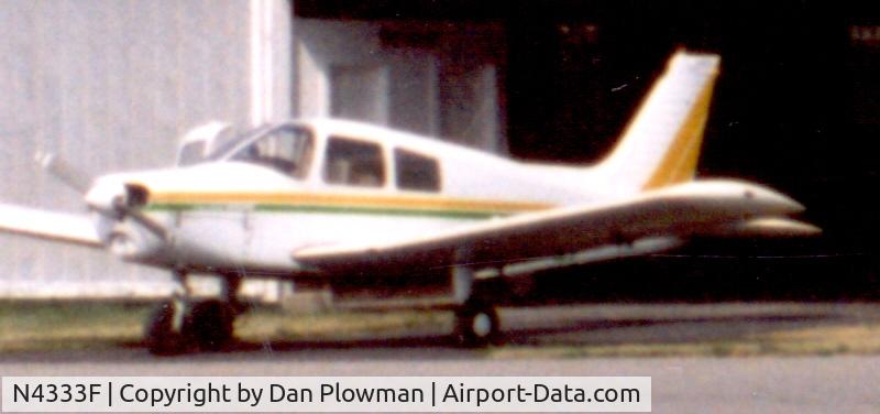 N4333F, 1976 Piper PA-28-140 C/N 28-7725008, Turner Airfield