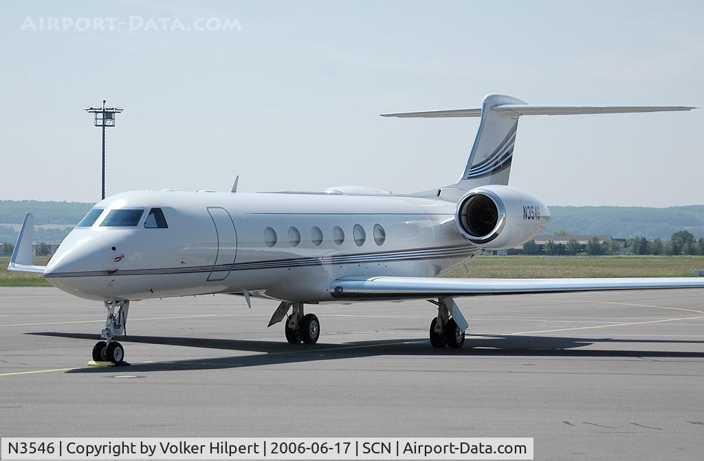 N3546, 2002 Gulfstream Aerospace G-V C/N 672, Gulfstream GV