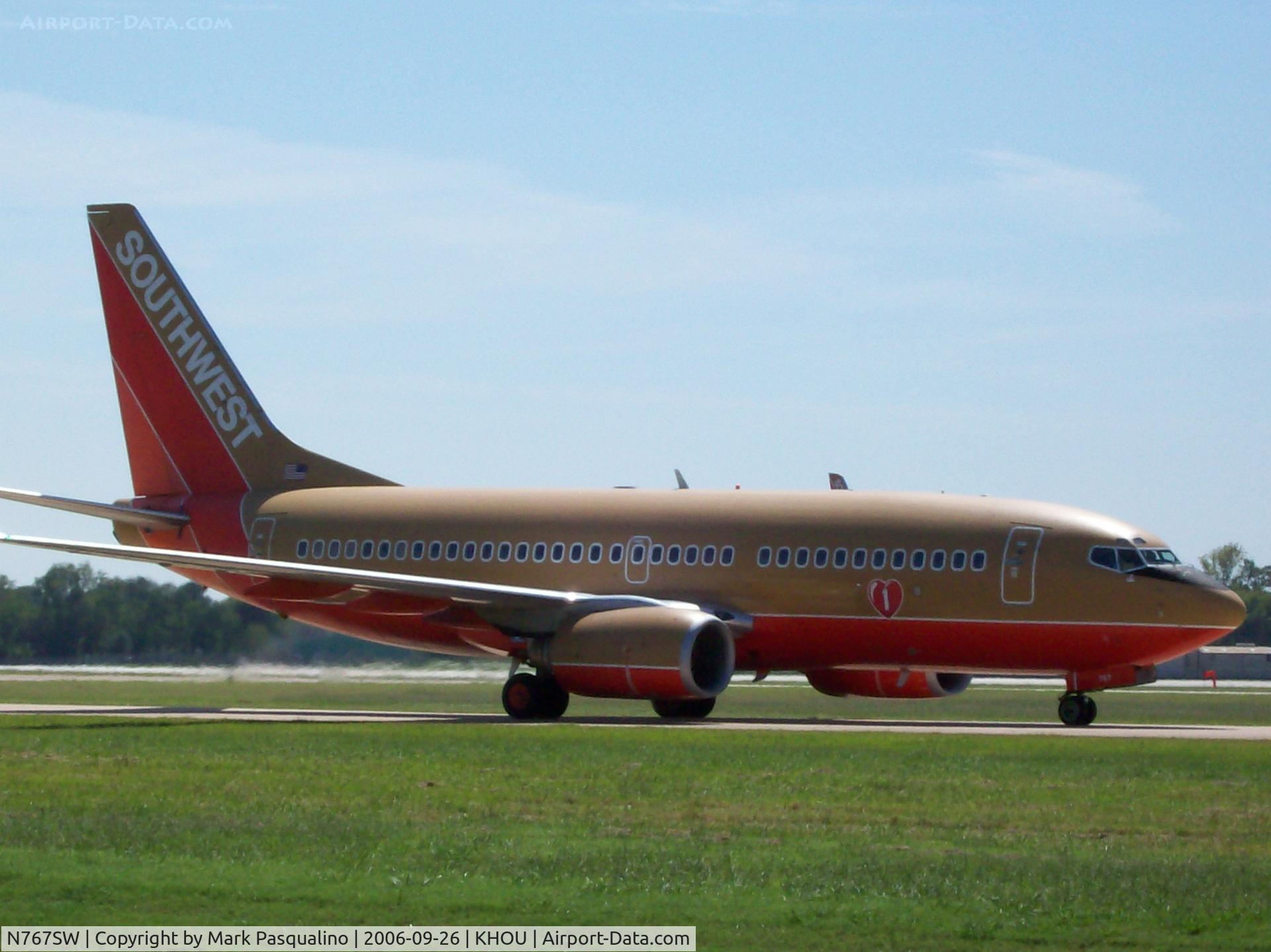 N767SW, 2000 Boeing 737-7H4 C/N 29807, Boeing 737-700