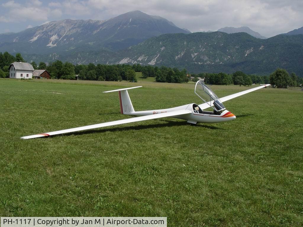 PH-1117, Rolladen-Schneider LS-3a C/N 3295, Our nice LS3a