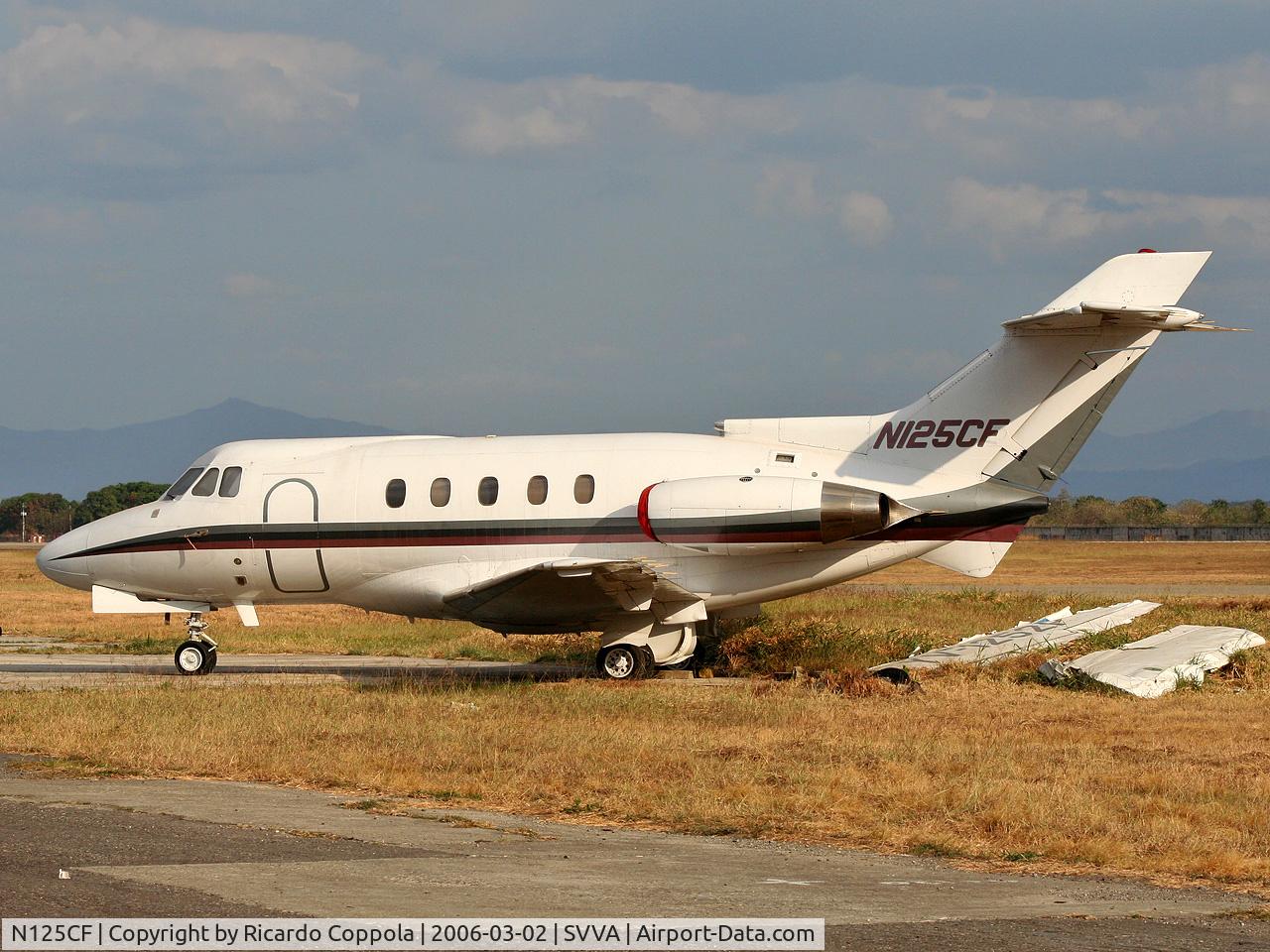 N125CF, Cessna 210N Centurion C/N 21064253, Photo taken with a Canon EOS 350D