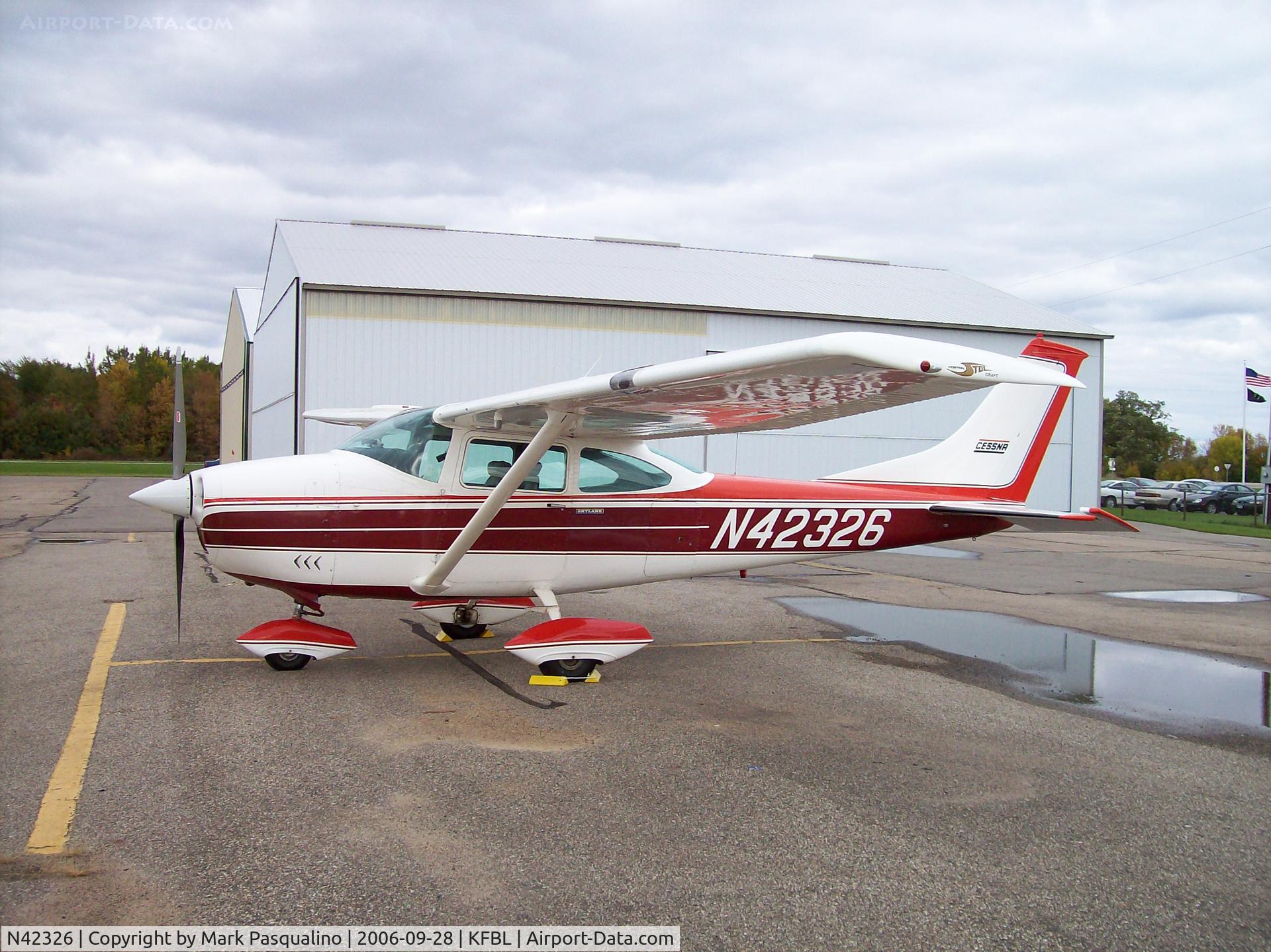 N42326, 1968 Cessna 182L Skylane C/N 18258968, Cessna 182