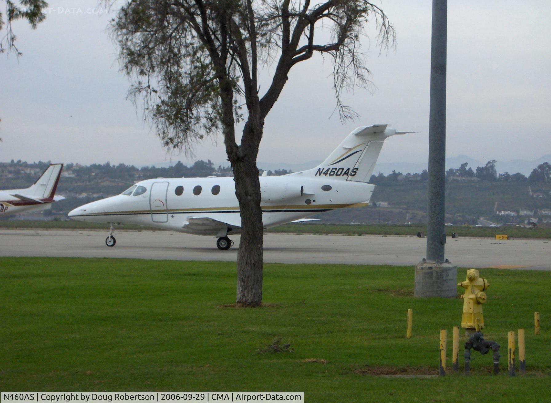 N460AS, 2001 Raytheon Aircraft Company 390 C/N RB-8, 2001 Raytheon Beech 390 PREMIER 1, two Williams FJ44-2A turbofans 2,300 lb st each, Light business jet departing ramp