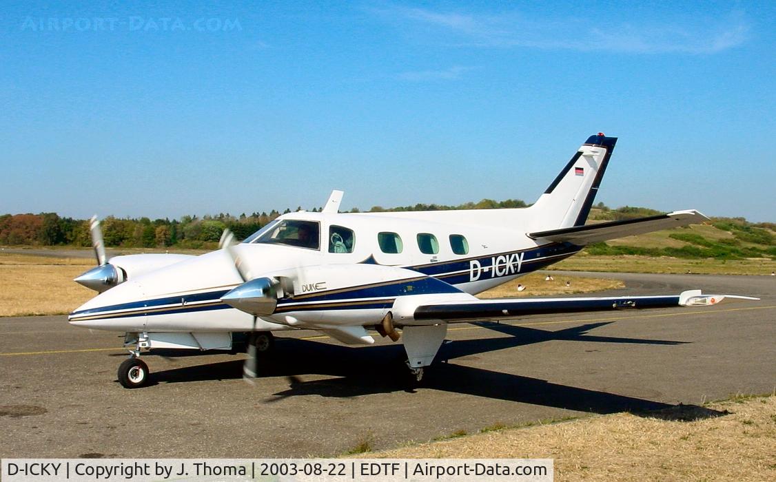 D-ICKY, 1975 Beech B-60 Duke C/N P-342, Beech B-60 Duke