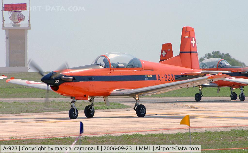 A-923, 1983 Pilatus PC-7 Turbo Trainer C/N 331, Switzerland - Air Force Pilatus 7