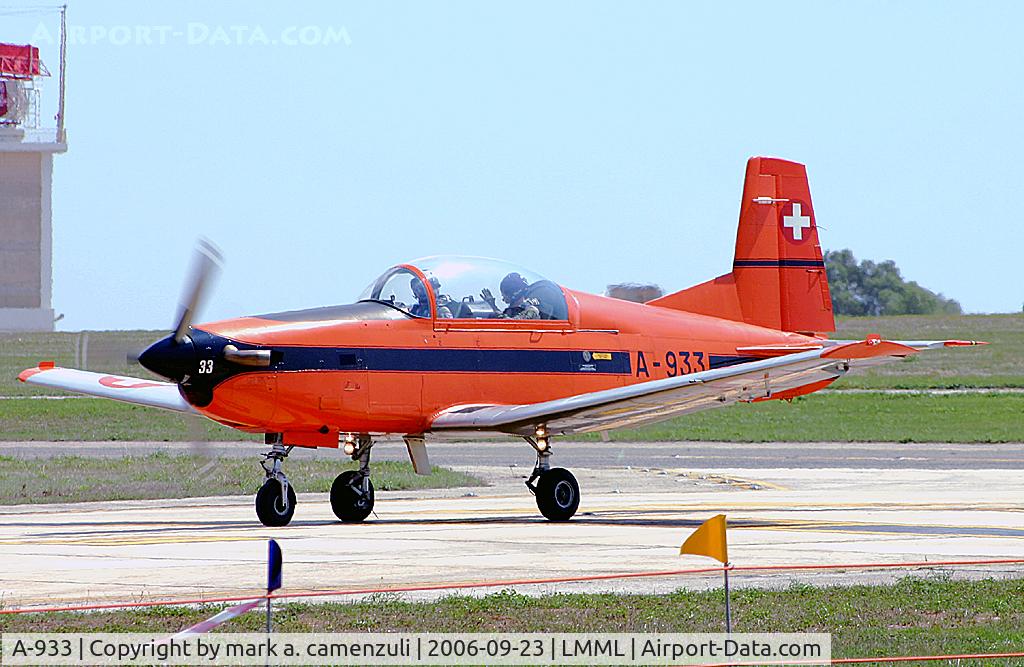 A-933, 1983 Pilatus PC-7 Turbo Trainer C/N 341, Switzerland - Air Force Pilatus 7